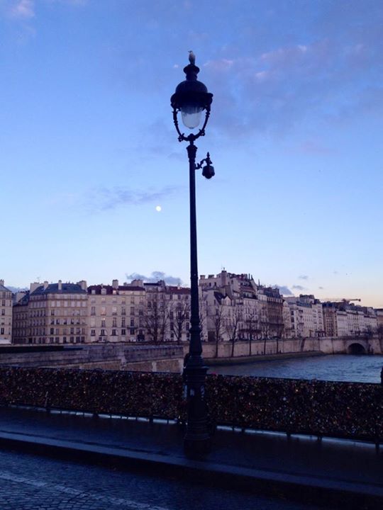 Paris, próximo da Catedral de Notre Dame