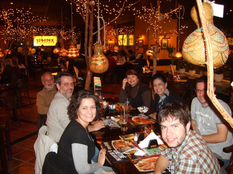 A turma de Passo Fundo em um jantar em Praga, República Checa