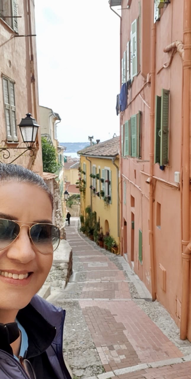 a2c292b4-4f5f-4ebf-a211-8e139c618803